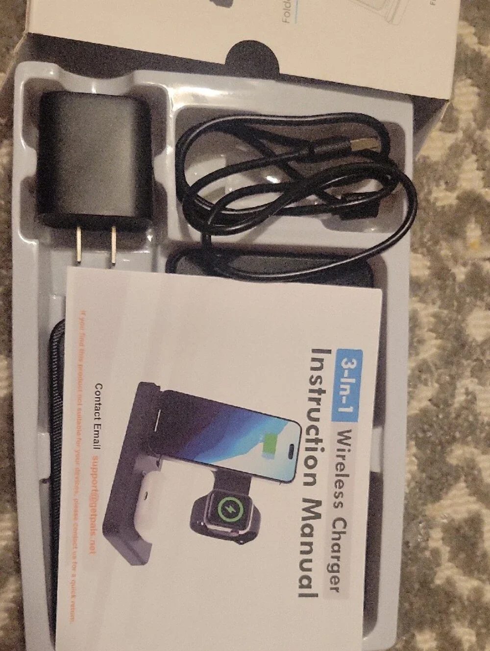 3-in-1 Wireless Charging Station - Black
